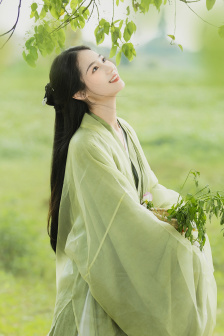 女友闺蜜爱上我小说